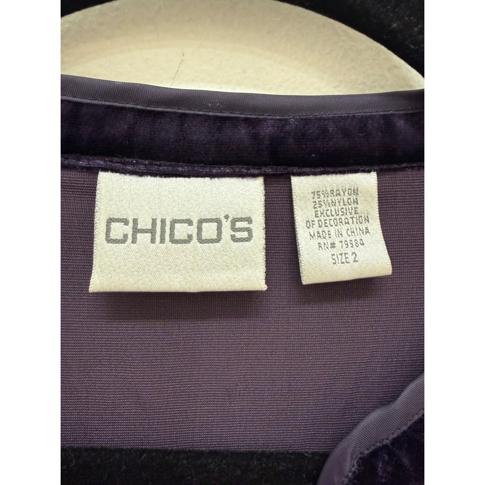 Chico's Velvet Tunic Top Size 2/L Purple Embroidered Deep V Neck Long Sleeve - Picture 4 of 11